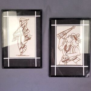 COPPER WIRE METAL WALL HANGING FOLK ART  7"x10" set of 2